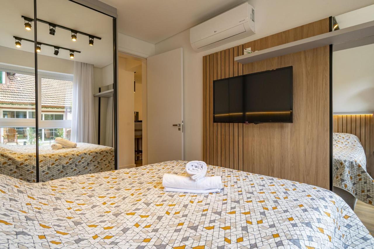 Rosa Apartamento Bav 101 Gramado Esterno foto